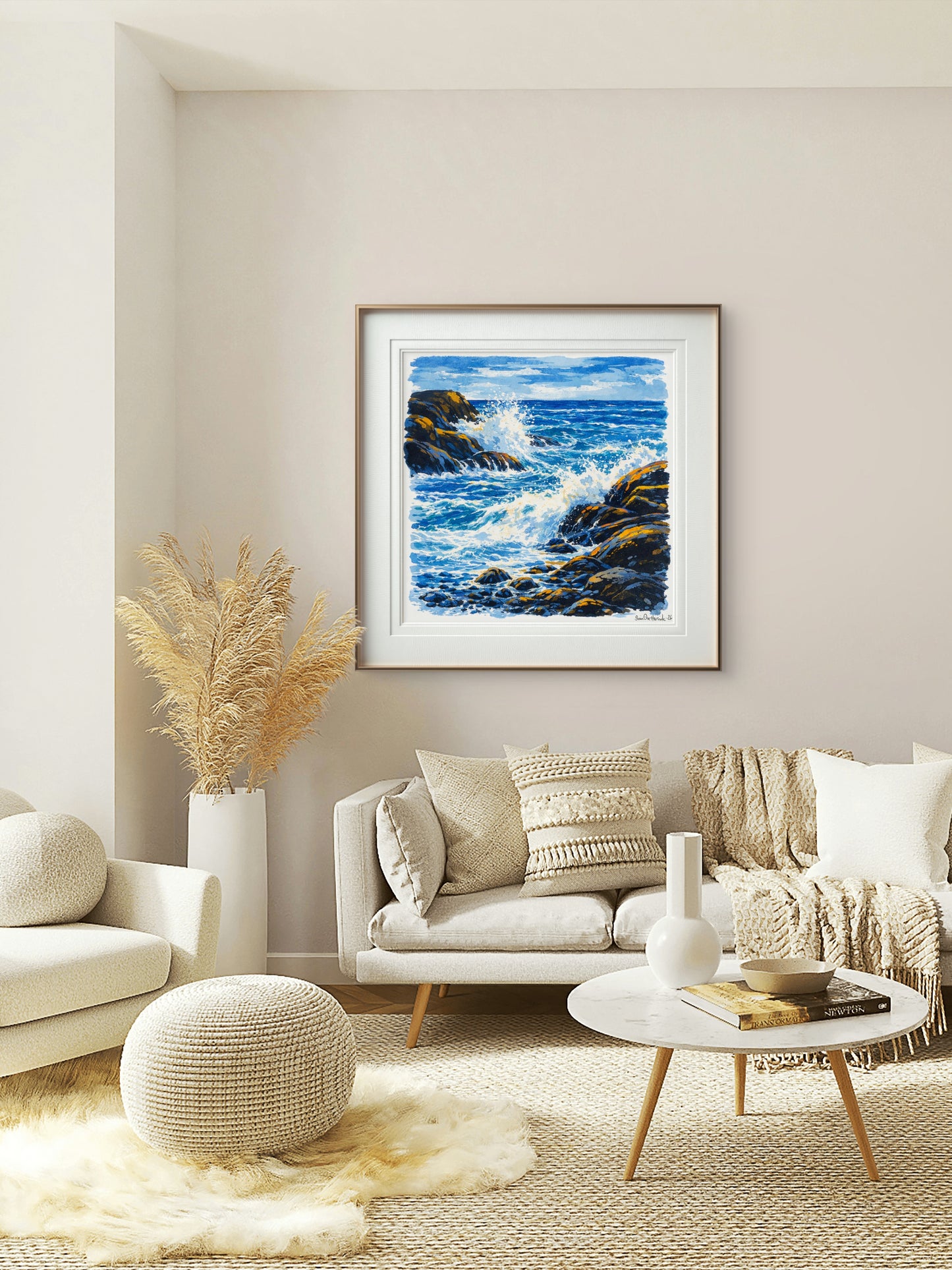 Bildet på vegg i en lys stue