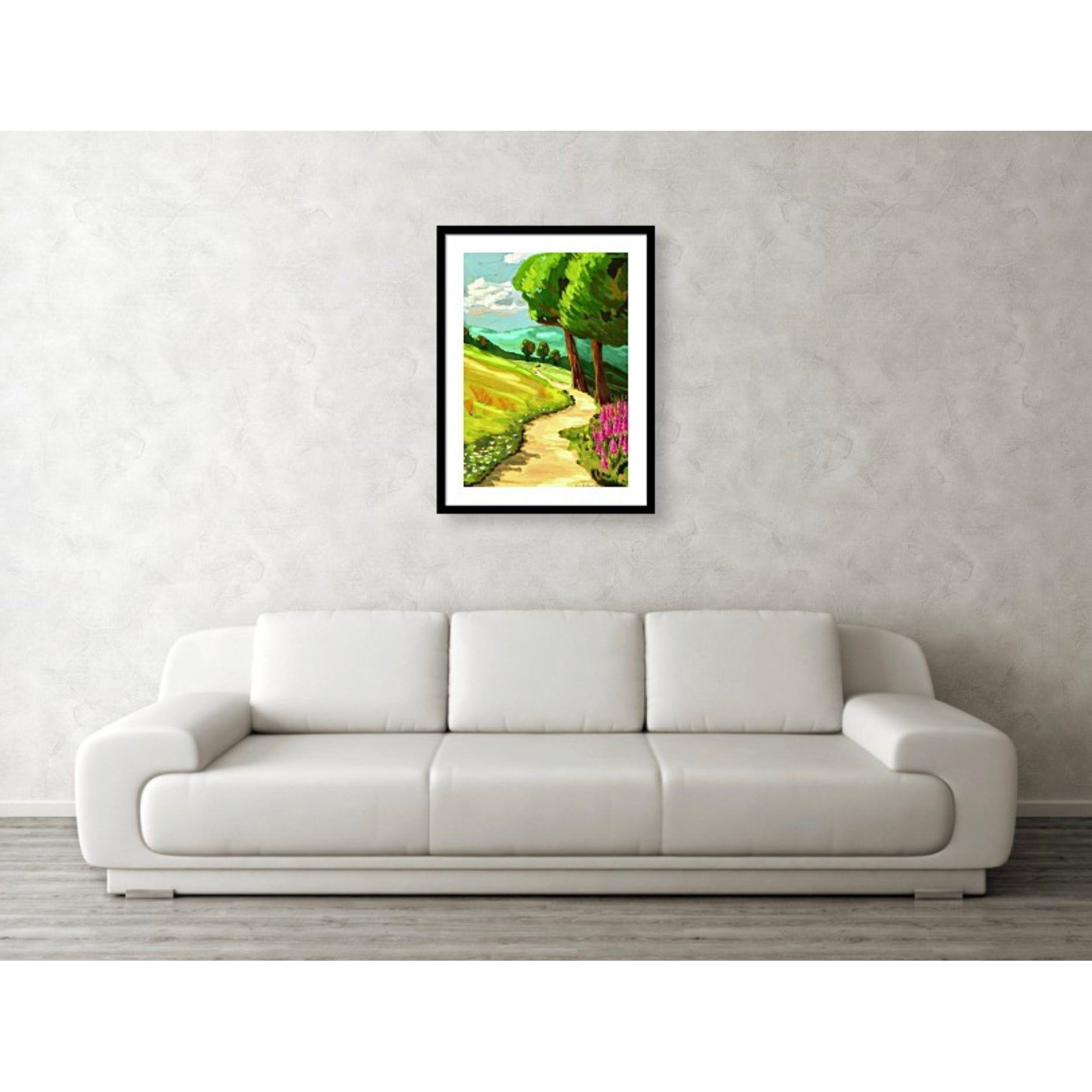 Skogstiens serenitet over sofa