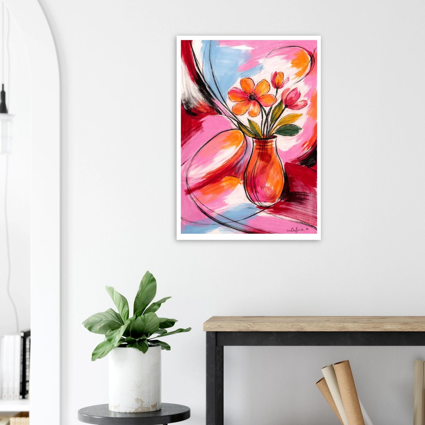 Abstrakt blomsterkunst på vegg uten ramme