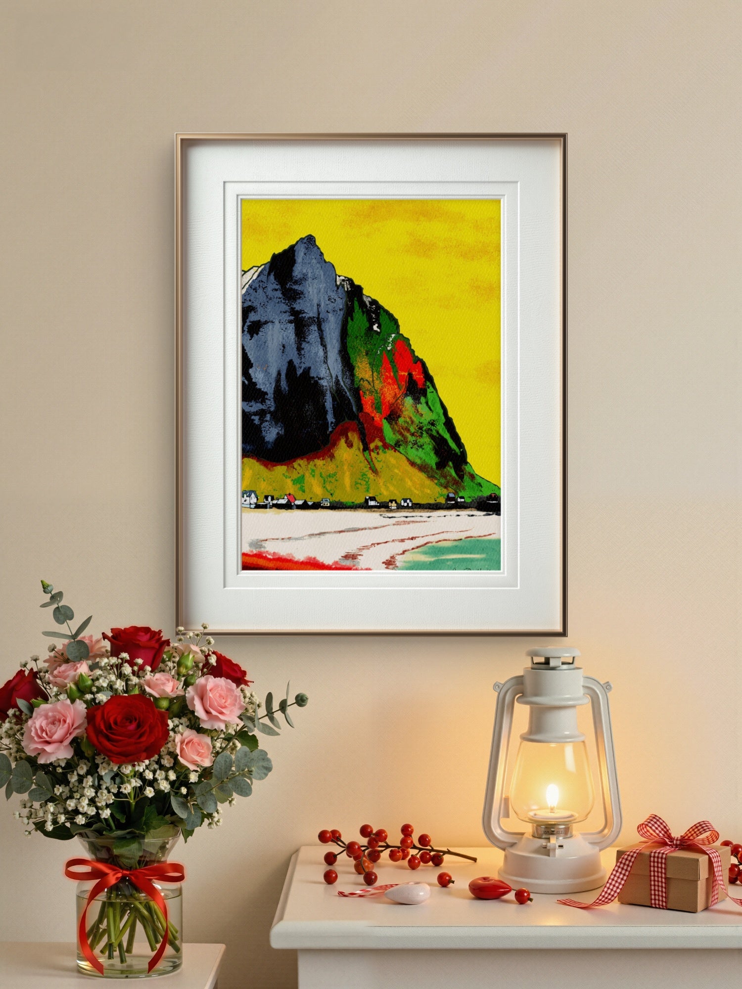 Fargerikt fjell i Lofoten – mockup med kunstprint i moderne interiør, HareideART