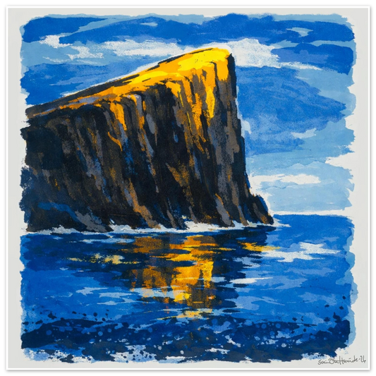 Abstrakt klippe med dramatisk lys langs kanten mot havet – kontrastfylt nordnorsk kystlandskap i digitalt kunstprint av Svein Ove Hareide, HareideART