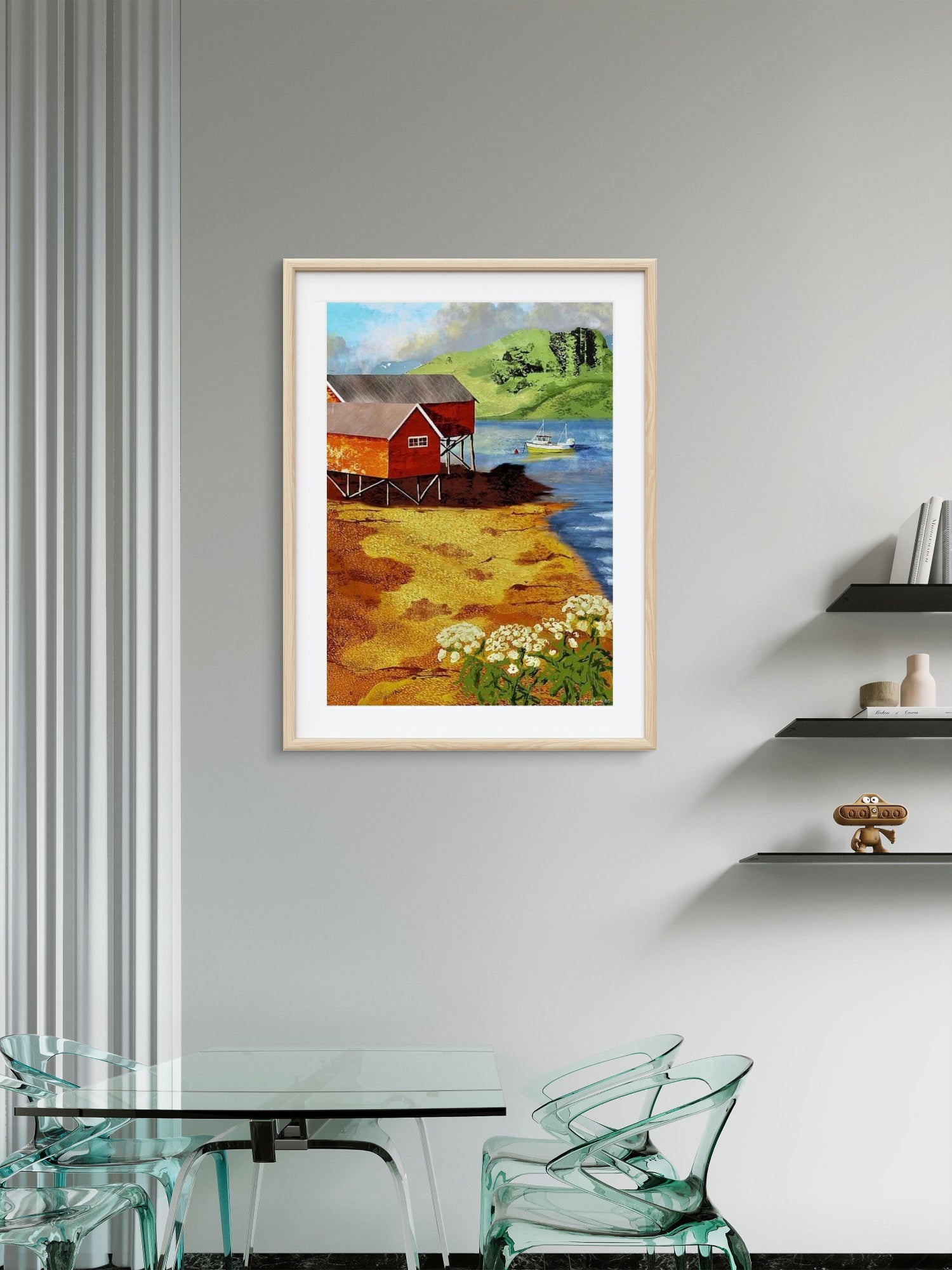To båthus og en båt – stemningsfull kystscene med røde naust ved rolig fjordvann, Giclee print  av HareideART