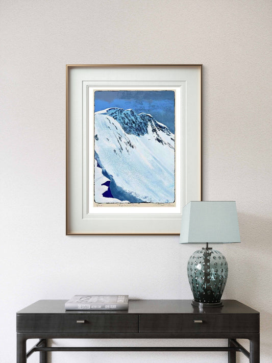 Mørkhålla Narvik kunstprint – nærbilde av dype blå fargenyanser og struktur i giclée-trykket